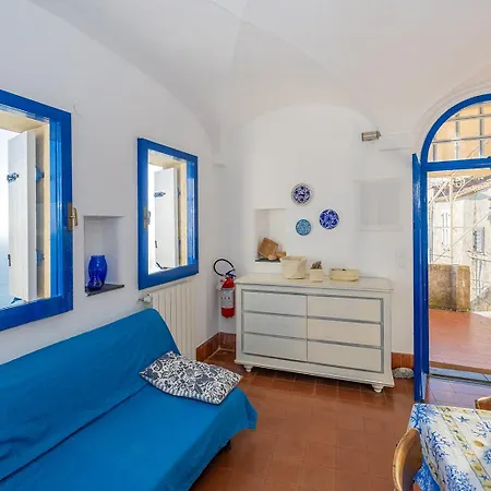 Casa Maiolica Finale Ligure